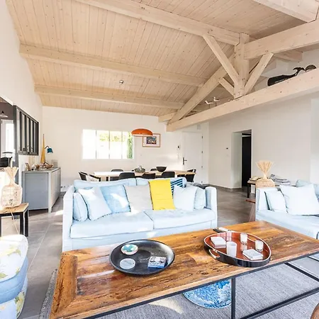 Semesterbostad Maison De Plain-pied Pour 8 Pers. A Avec Terrasse Et Parking - Fr-1-835-15 *